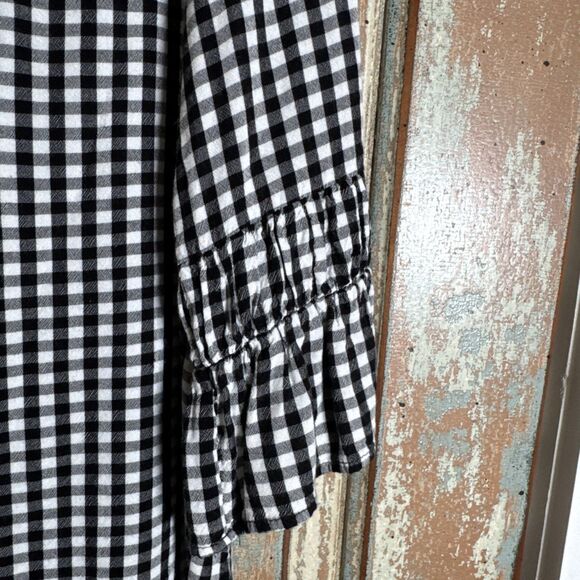 Daniel Rainn Black Gingham Womens L 3/4 Sleeve Blouse Ruffle Flared Cuffs - Picture 2 of 9